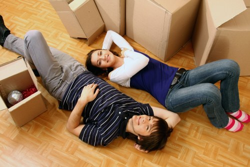 Professional moving help in Hammersmith for furniture transport