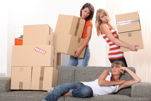 Local Hammersmith van and man service handling household items